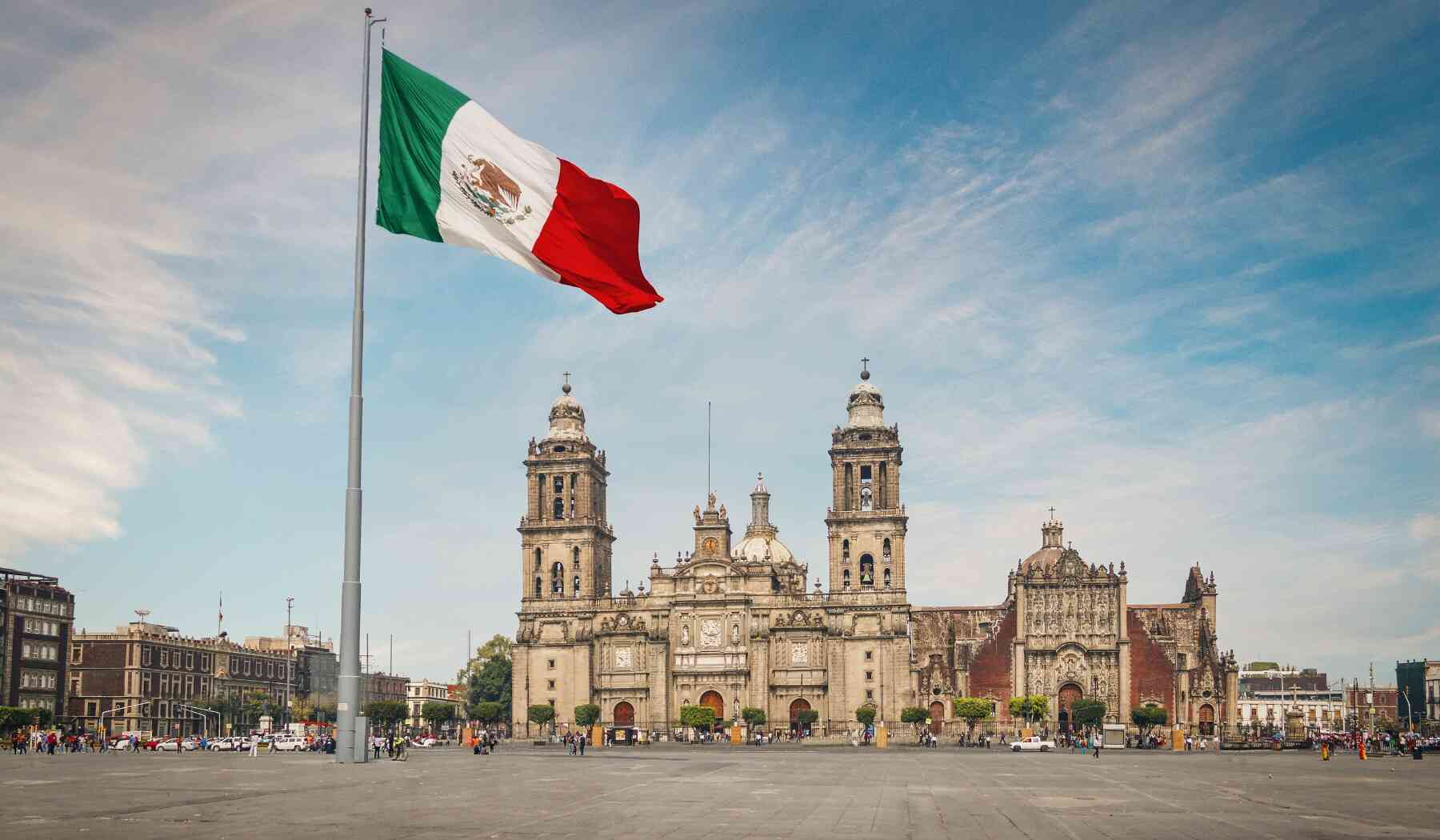 place-zocalo-mexico